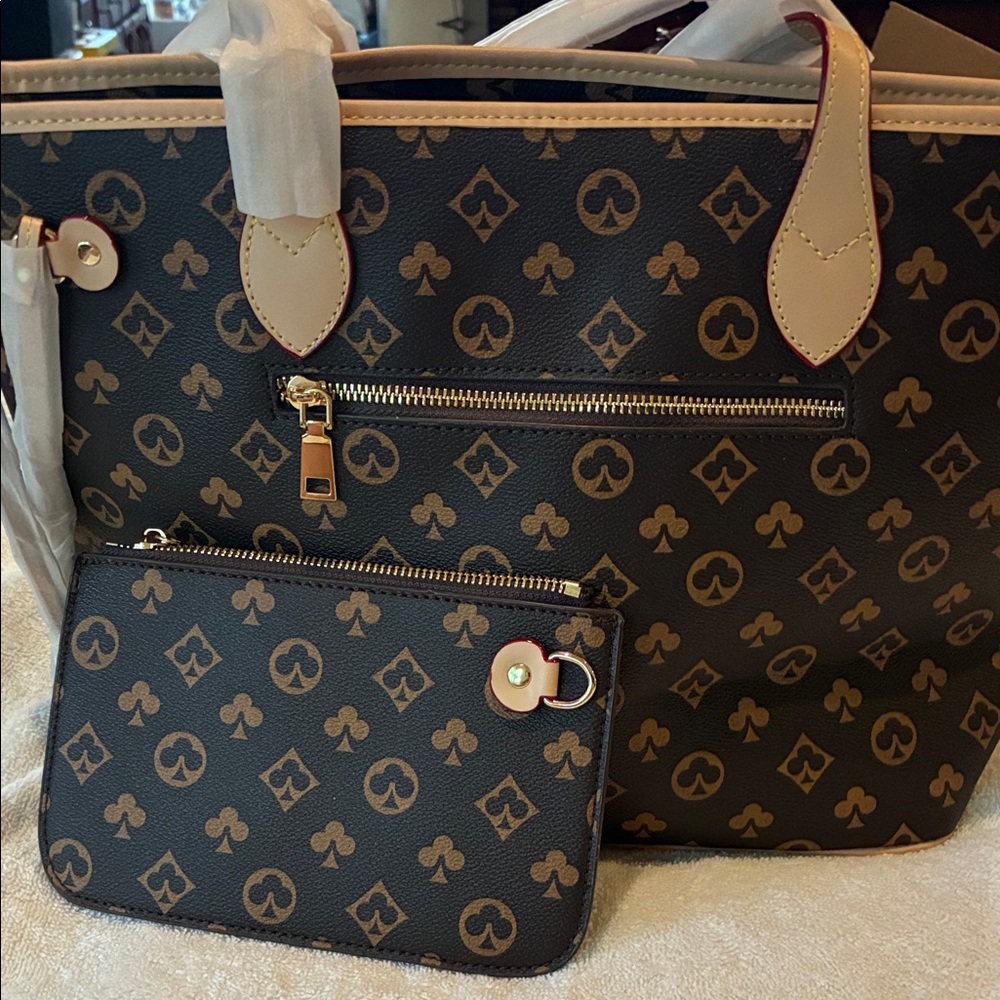 Stylish Black and Tan Tote Bag Set